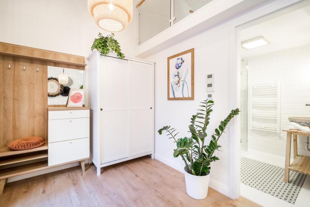 Roomli Boho Chic Apartments Budapest Bagian luar foto