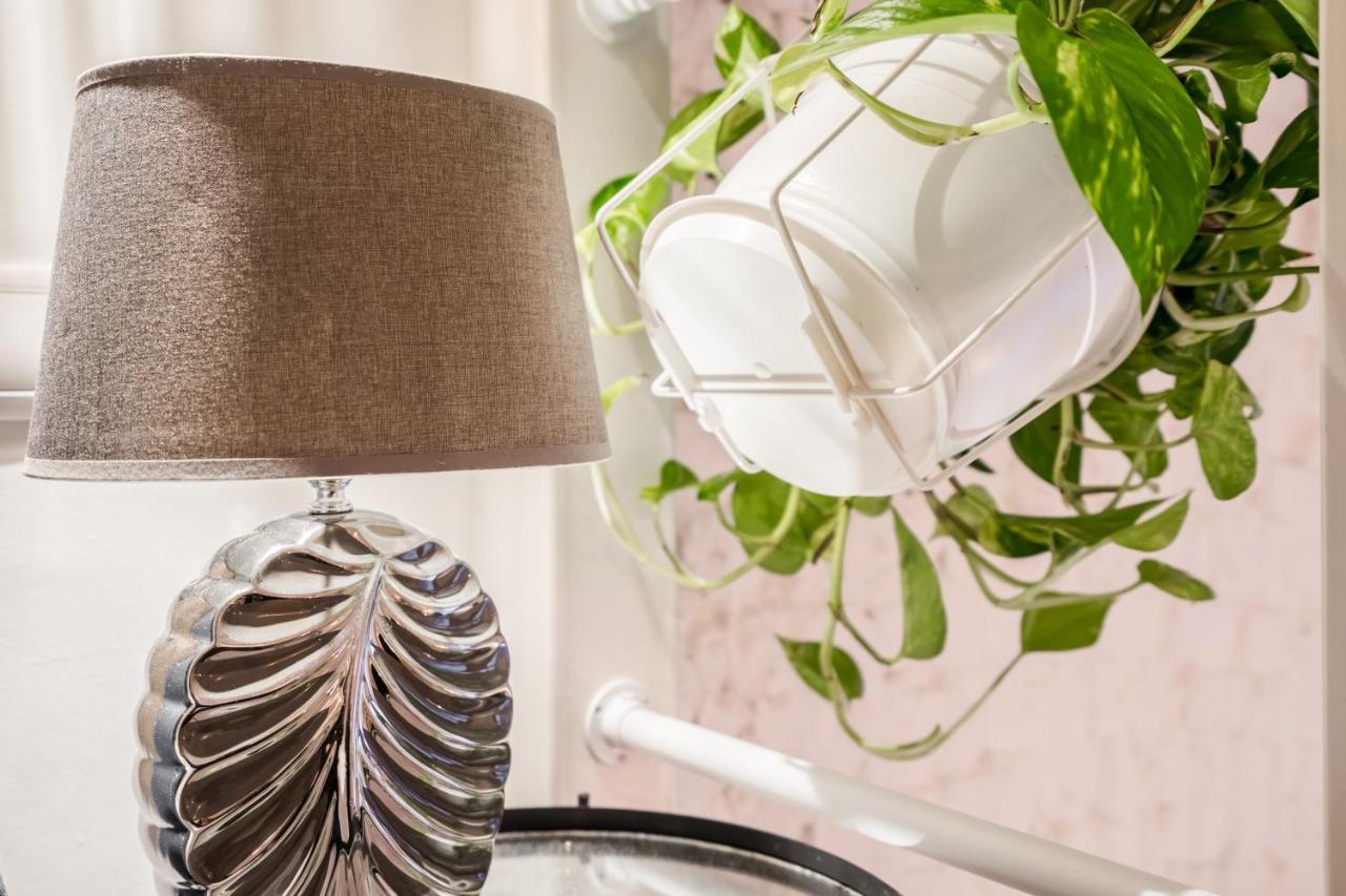 Roomli Boho Chic Apartments Budapest Bagian luar foto