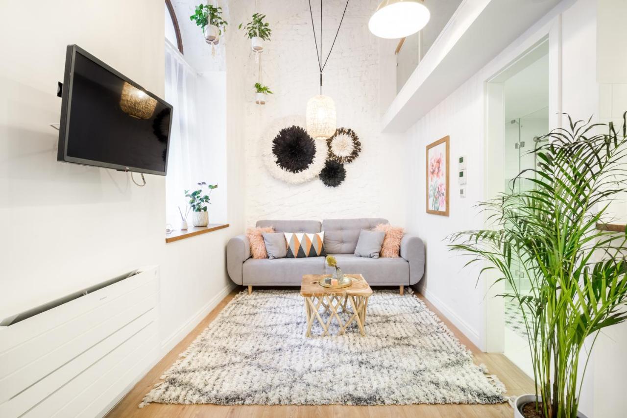 Roomli Boho Chic Apartments Budapest Bagian luar foto